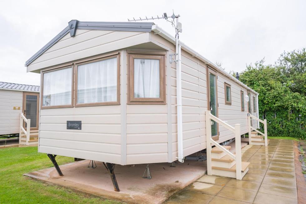 Marine Holiday Park Rhyl Exterior photo